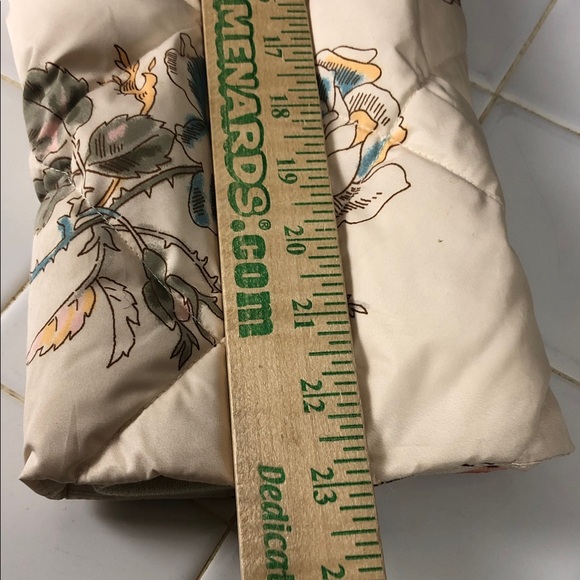 Sundance Duck Down womens L Floral Puffer Jacket with Faux Fur Hood Like new - Picture 9 of 12